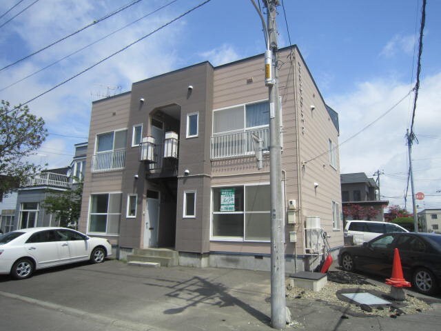 物件外観写真2　(外観写真)