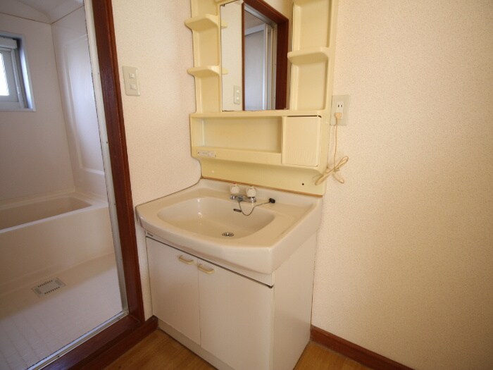 物件内観写真12　(洗面)