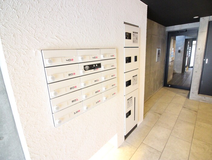 物件外観写真6　(建物設備)