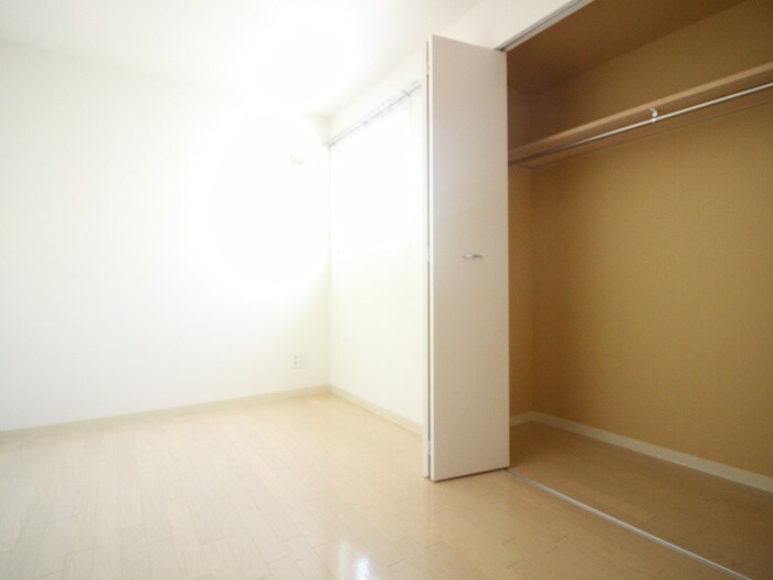 物件内観写真17　(居室)