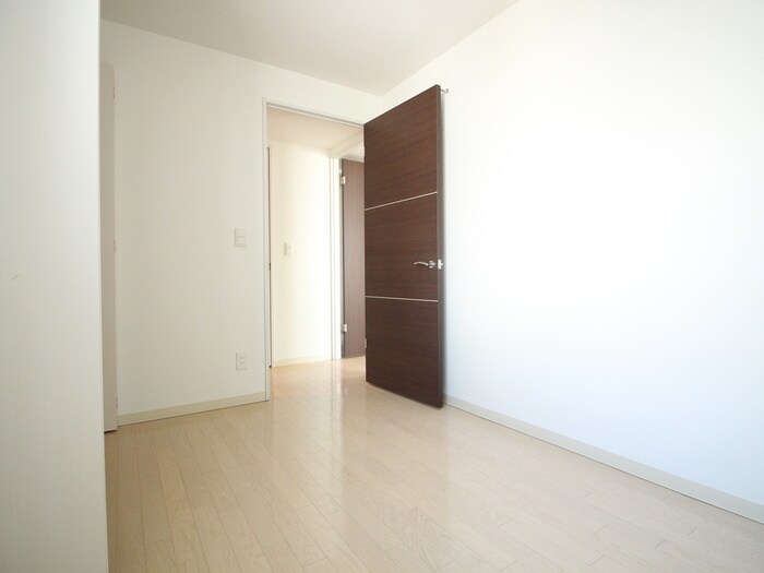 物件内観写真18　(居室)