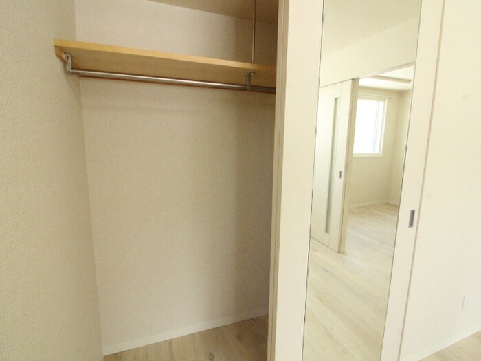 物件内観写真11　(収納)