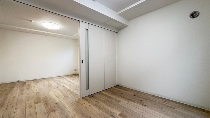 物件内観写真12　(居室)