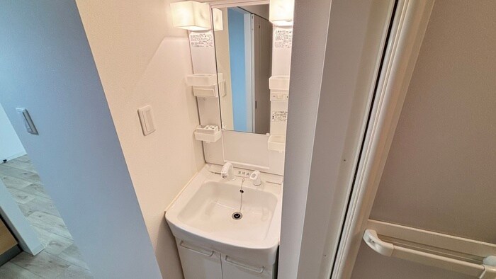 物件内観写真16　(洗面)