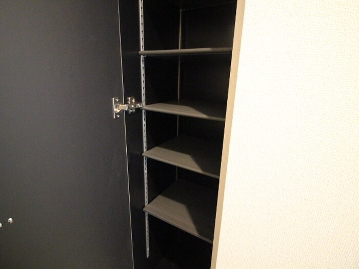 物件内観写真17　(靴箱)