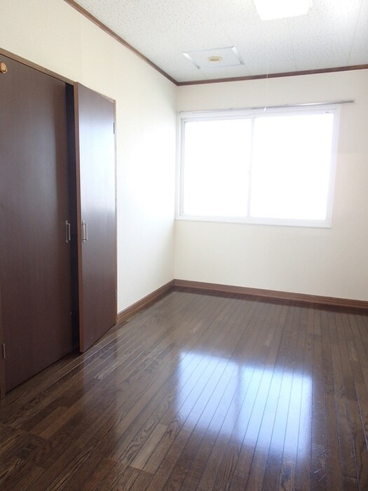 物件内観写真11　(居室)