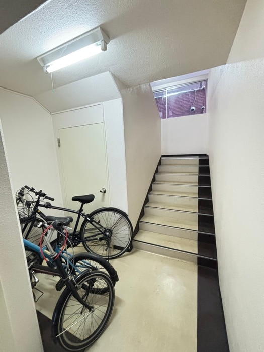 物件外観写真6　(建物設備)