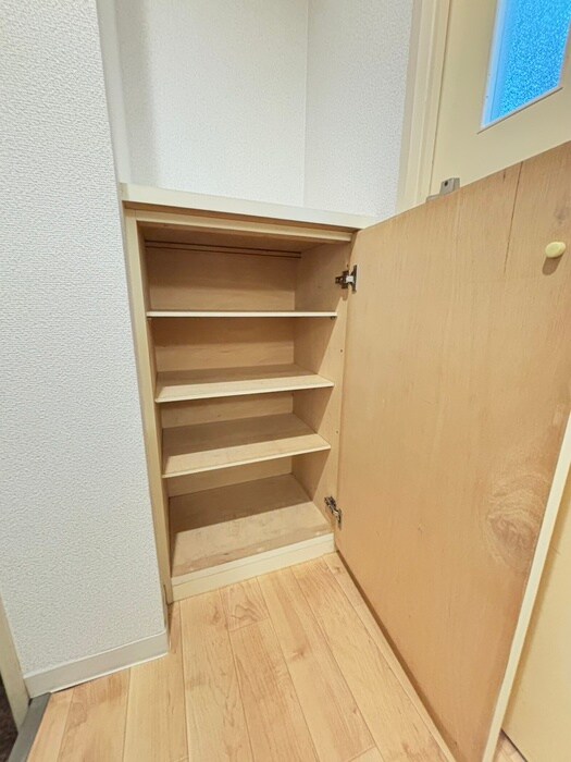 物件内観写真18　(靴箱)