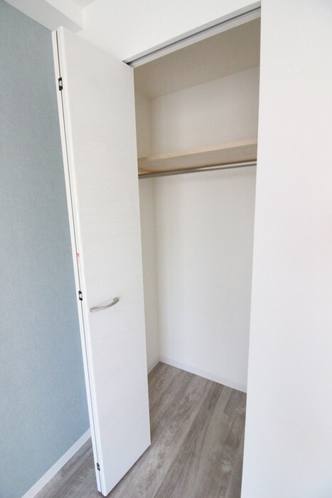 物件内観写真13　(収納)