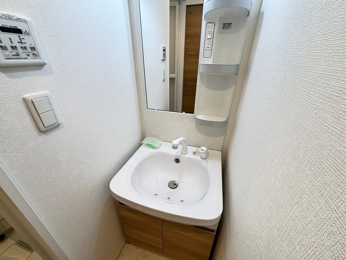 物件内観写真14　(洗面)