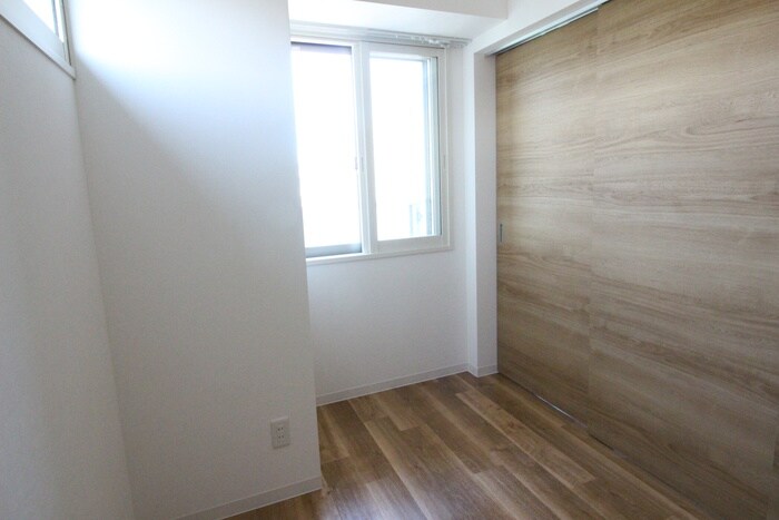 物件内観写真21　(居室)