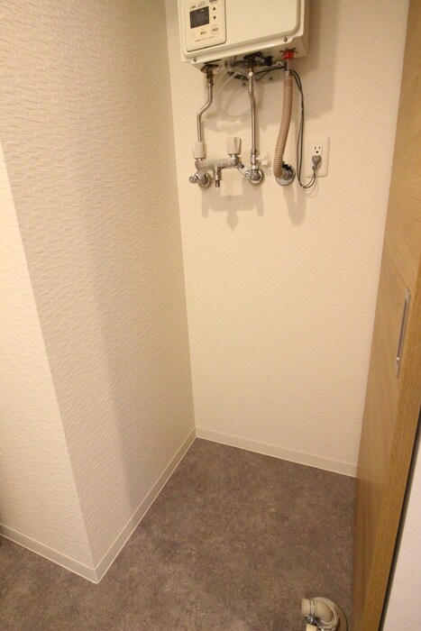 物件内観写真22　(洗濯機置場)
