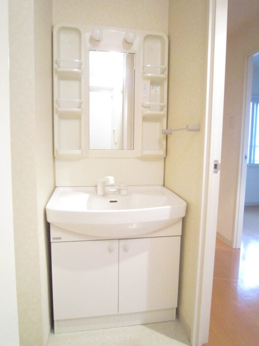 物件内観写真11　(洗面)
