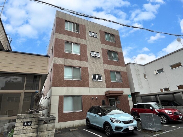 物件外観写真1　(外観写真)