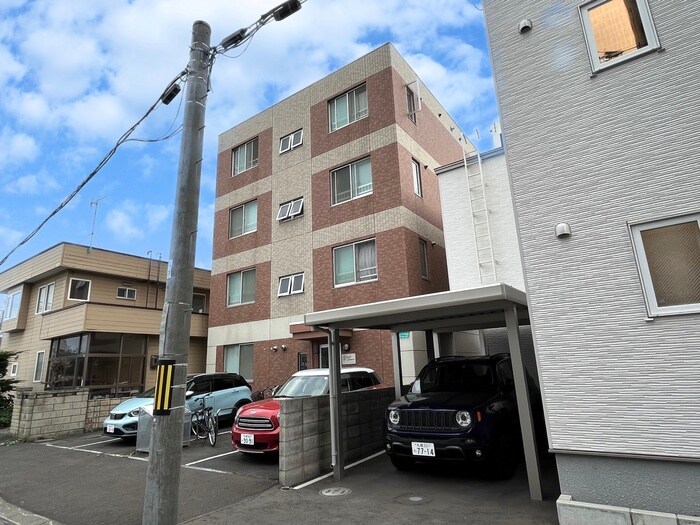 物件外観写真2　(外観写真)