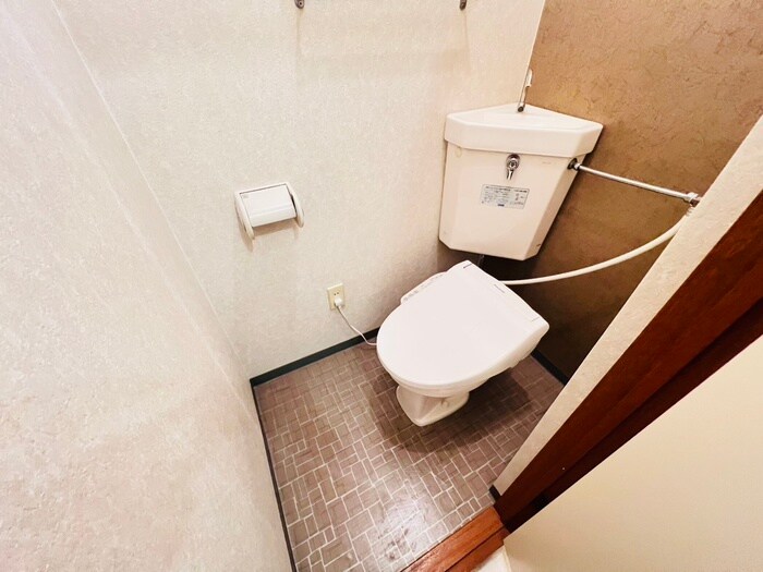物件内観写真12　(トイレ)