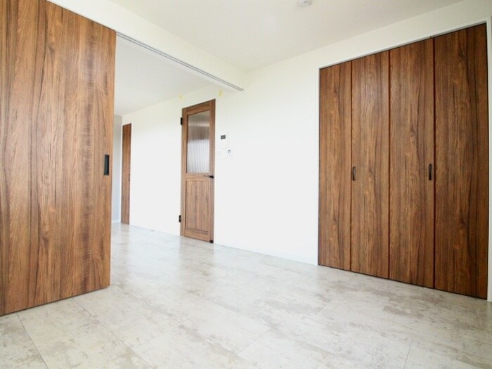 物件内観写真10　(居室)