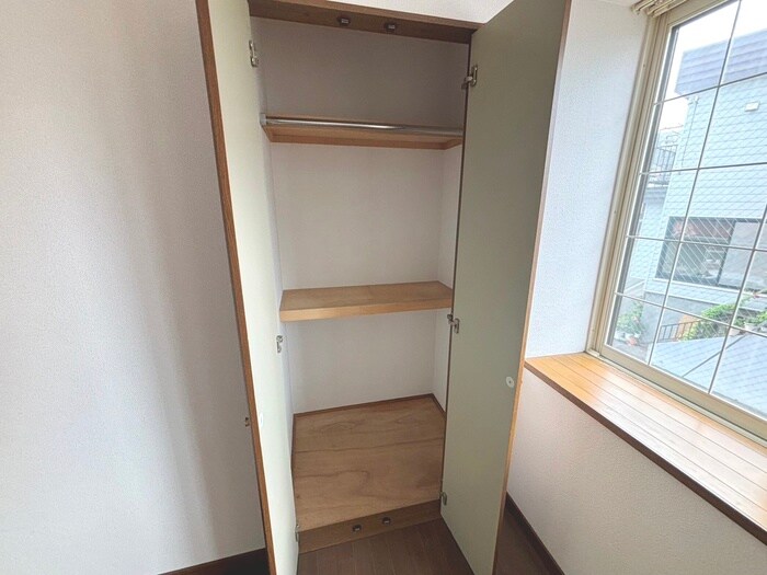 物件内観写真10　(収納)