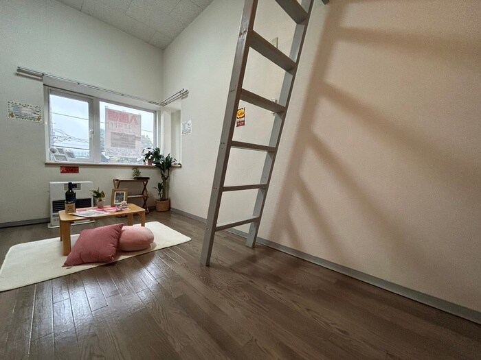 物件内観写真4　(居室)