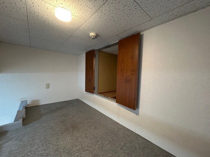 物件内観写真15　(居室)