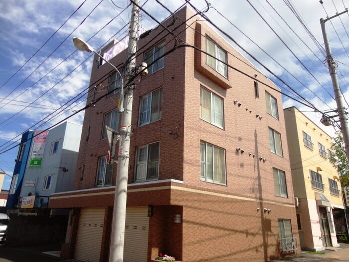 グランメ－ル月寒中央公園の物件外観写真