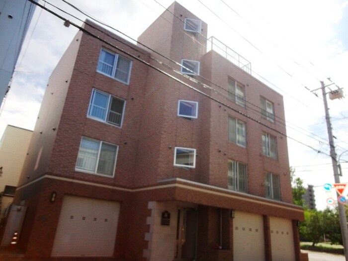 グランメ－ル月寒中央公園の物件外観写真