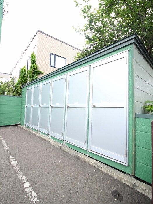 物件外観写真3　(建物設備)