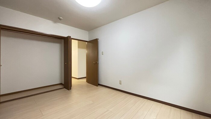 物件内観写真12　(居室)