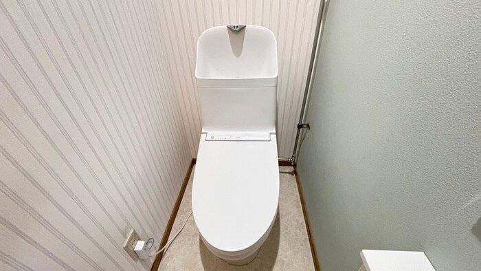 物件内観写真17　(トイレ)