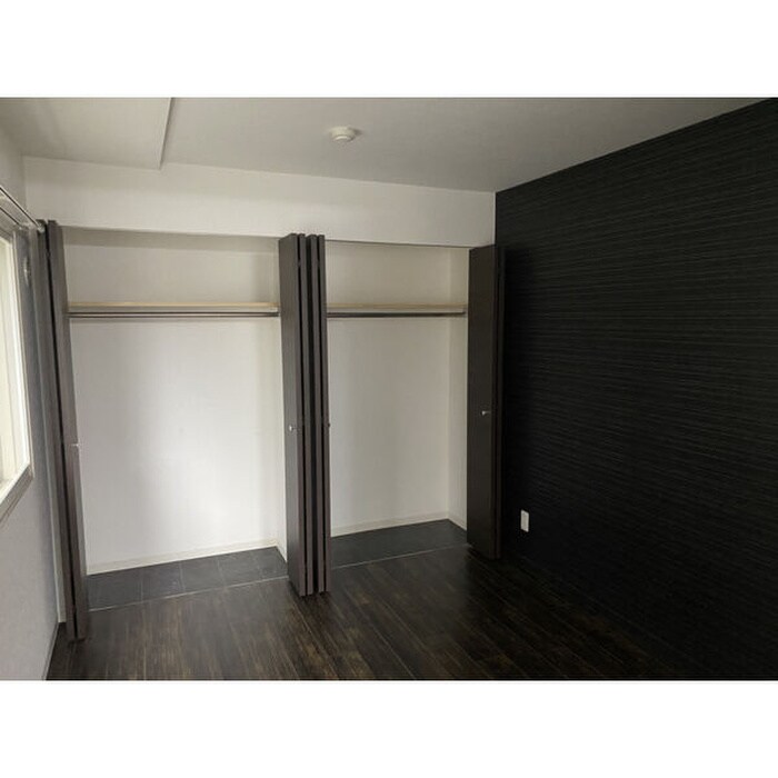 物件内観写真6　(居室)