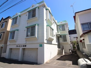 クレセント発寒外観写真