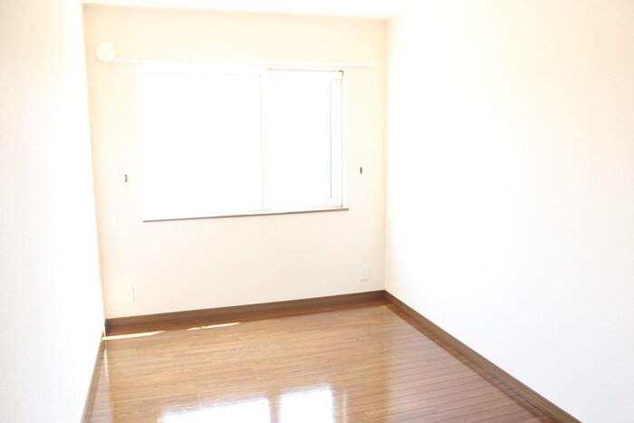 物件内観写真17　(居室)