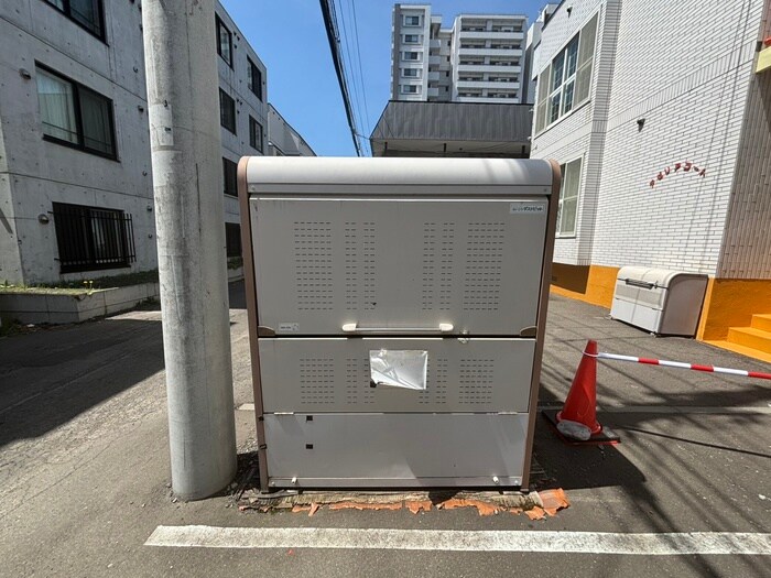 物件外観写真2　(建物設備)