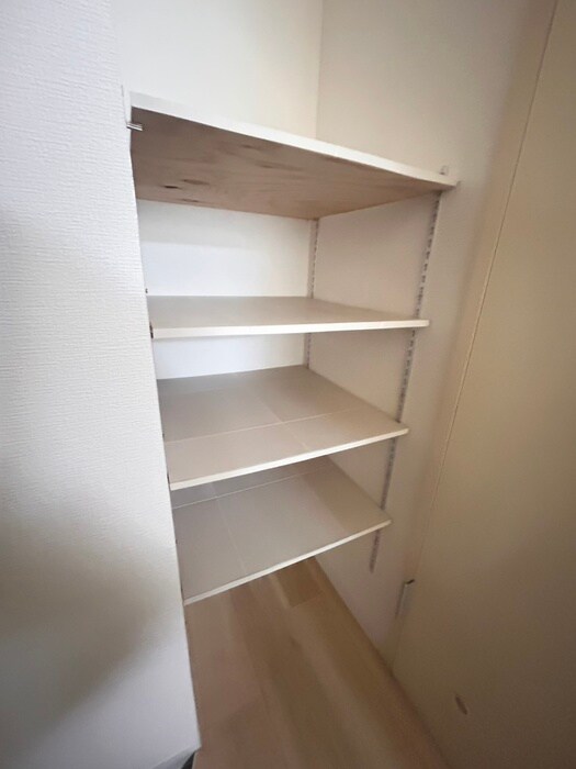 物件内観写真16　(靴箱)