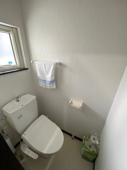 物件内観写真10　(トイレ)