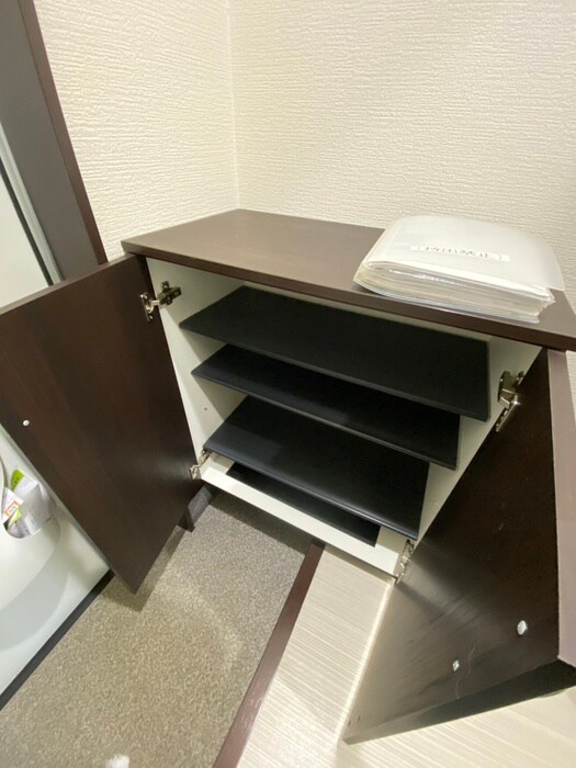 物件内観写真14　(靴箱)