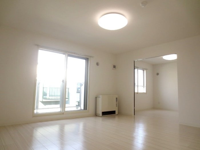 物件内観写真5　(居室)