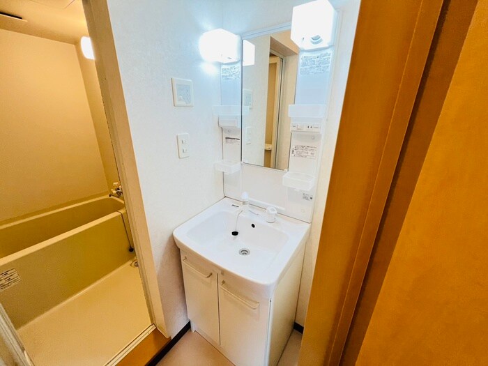 物件内観写真14　(洗面)