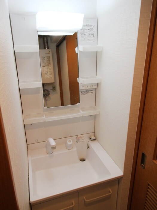 物件内観写真13　(洗面)