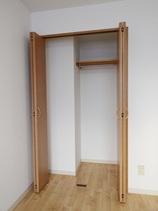 物件内観写真19　(収納)