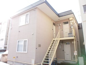 ブル－リボン澄川外観写真