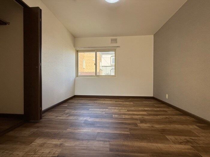 物件内観写真16　(居室)