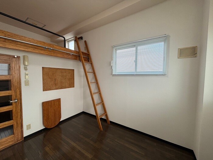 物件内観写真8　(居室)