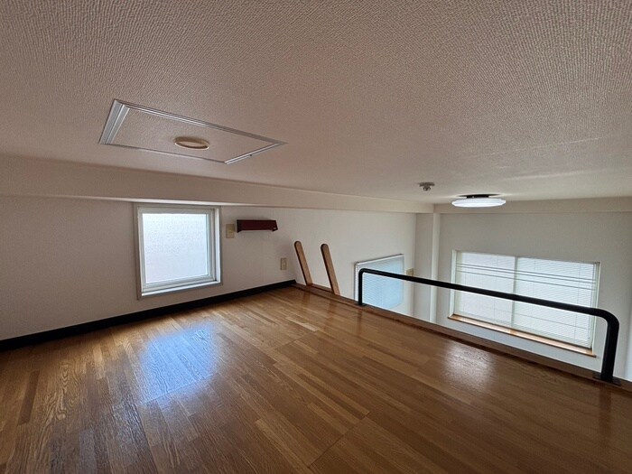 物件内観写真12　(ロフト)