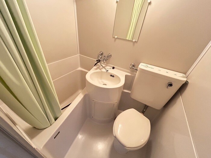 物件内観写真12　(トイレ)