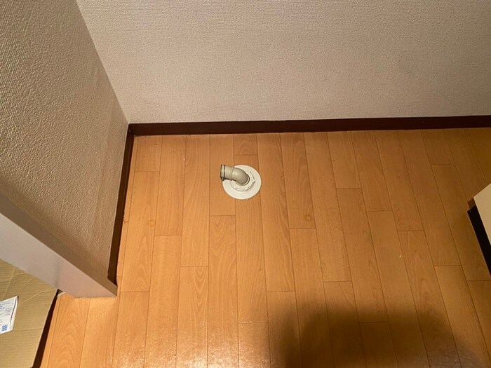 物件内観写真15　(洗濯機置場)