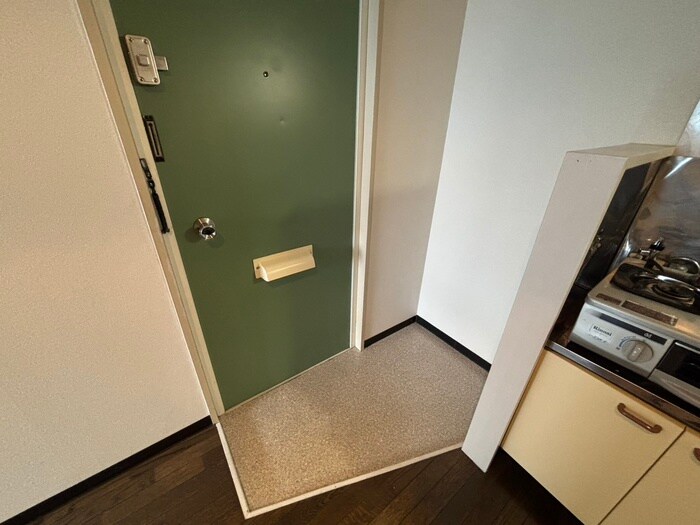 物件内観写真17　(玄関)