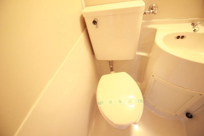 物件内観写真17　(トイレ)