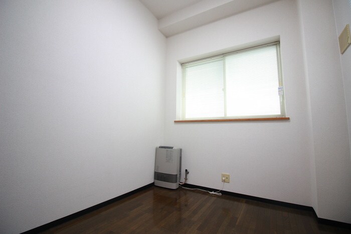 物件内観写真21　(居室)