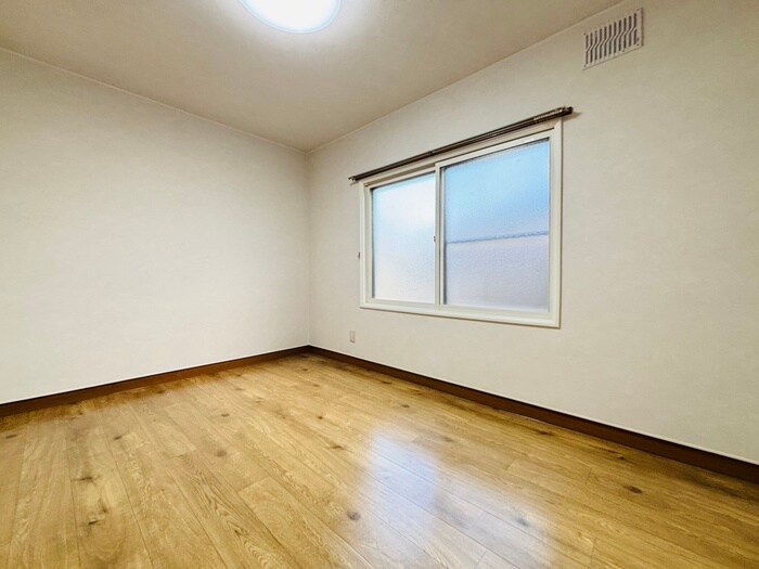 物件内観写真12　(居室)